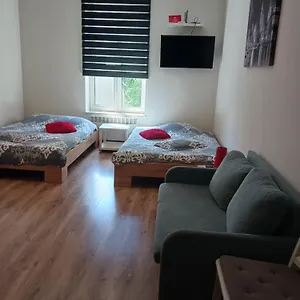 Appartamento Marco 3 Przy Dworcu-stare Miasto-super Wi Fi